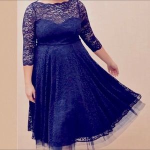 NWT Torrid Lace Navy Blue Long Sleeve Midi Holiday Event Dress Wedding